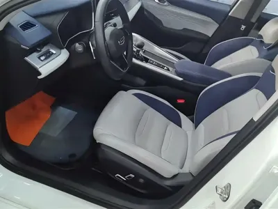 Geely Xingrui