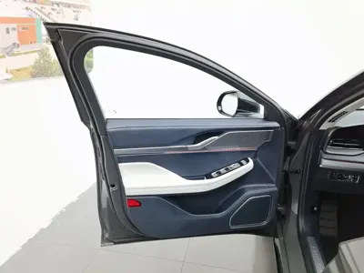 Lincoln Z