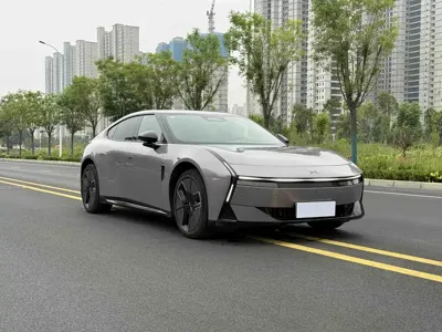 Xpeng P7