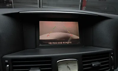 Infiniti M