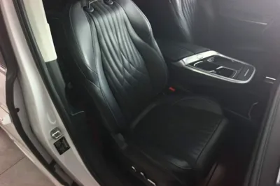 SAIC MAXUS G90