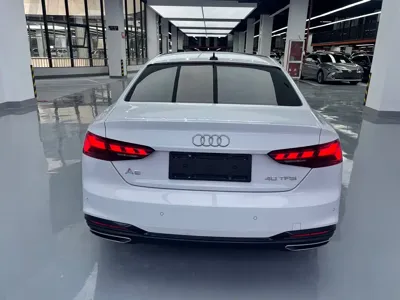 Audi A5 (Import)