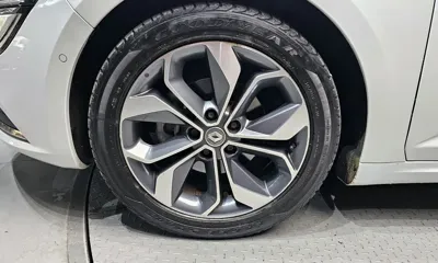 Renault-KoreaSamsung SM6