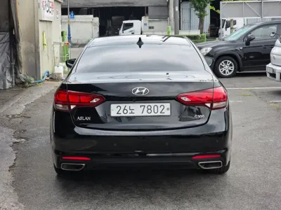 Hyundai Aslan