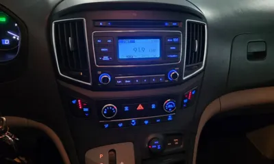 Hyundai Starex