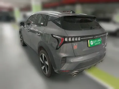 Lynk & Co 06 EM-P