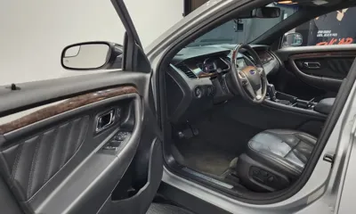 Ford Taurus