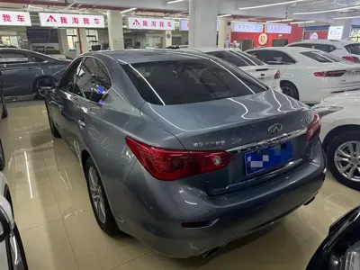 Infiniti Q50L