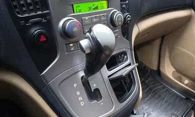 Hyundai Starex