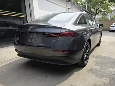 Roewe D7
