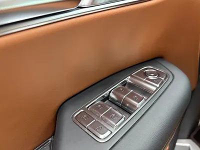 Hongqi Hongqi HQ9 PHEV