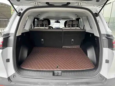Wuling Xingguang 560
