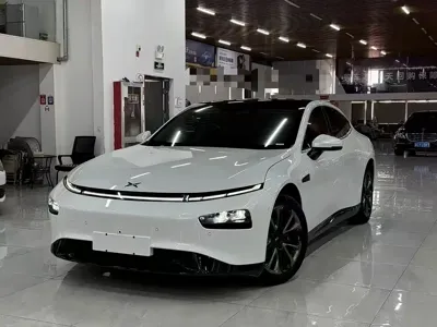 Xpeng P7