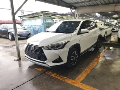 Toyota Yaris L