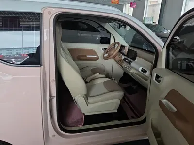 Wuling MINIEV