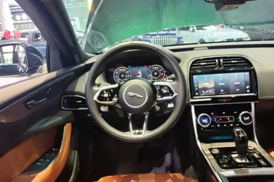 Jaguar XEL