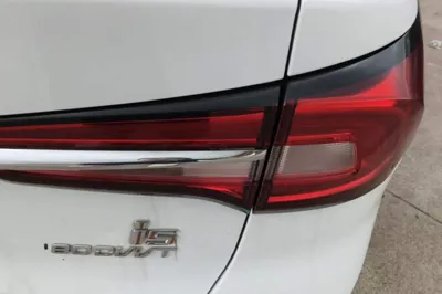 Roewe i5