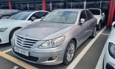 Hyundai Genesis
