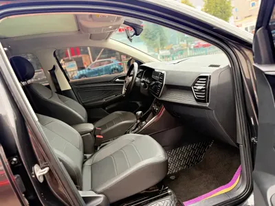 Jetta VS7