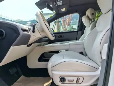 Li Auto 理想i6