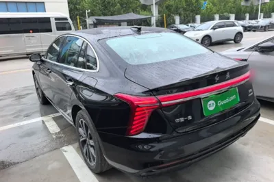 Hongqi H5 PHEV