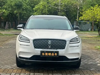 Lincoln Corsair
