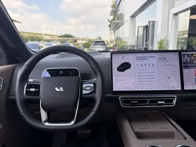Li Auto Li L8