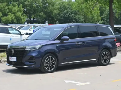 Roewe iMAX8