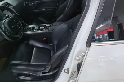 Jaguar XEL