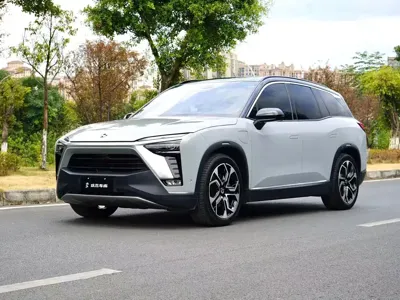 Nio ES8