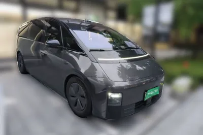 Li Auto MEGA
