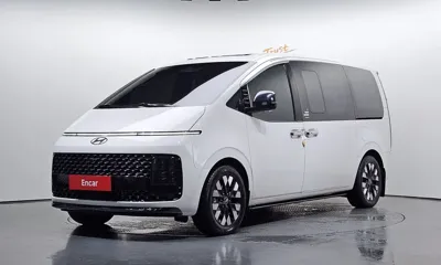 Hyundai Staria