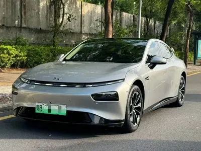 Xpeng P7
