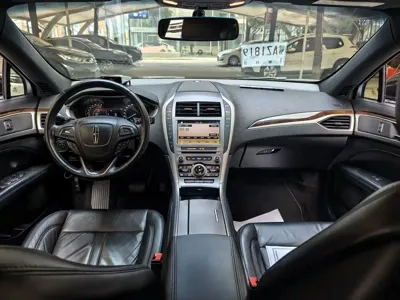 Lincoln MKZ