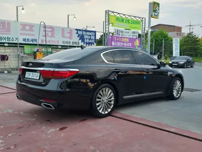 Kia K9