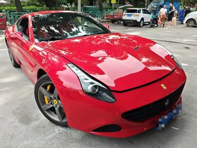 Ferrari California T