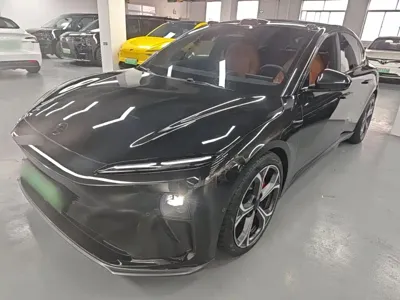 Nio ET5