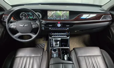 Genesis EQ900