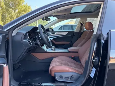 Audi A7L