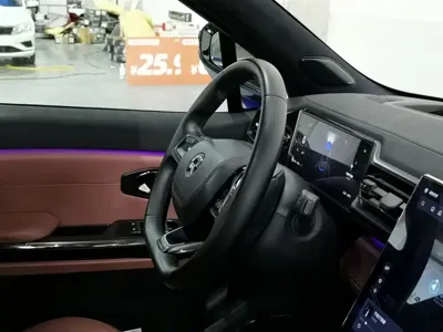 Nio EC6