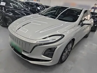Hongqi Hongqi E-QM5