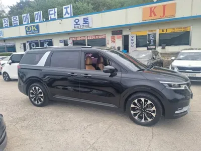 Kia Canival