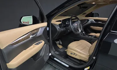 Cadillac XT6