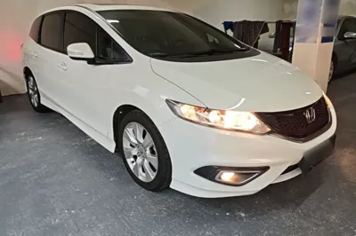 Honda Jade