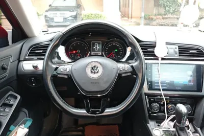 Volkswagen Lamando