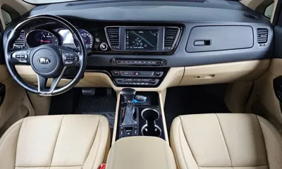 Kia Canival