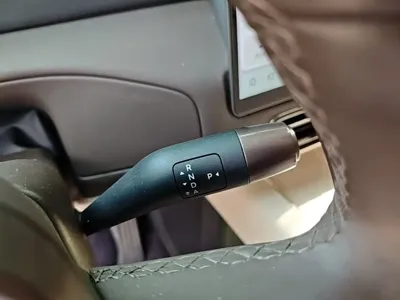 Li Auto Li MEGA