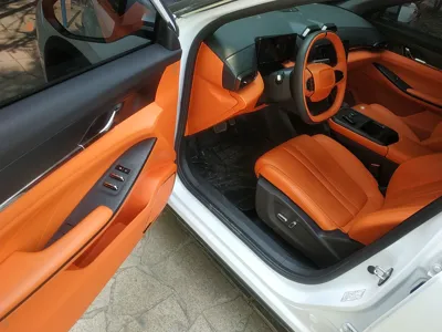 Dongfeng Fengshen L7