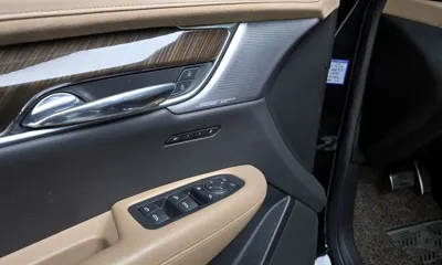 Cadillac XT6