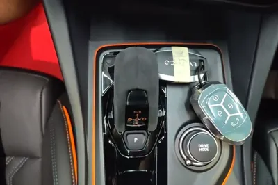 Lynk & Co 02 Hatchback